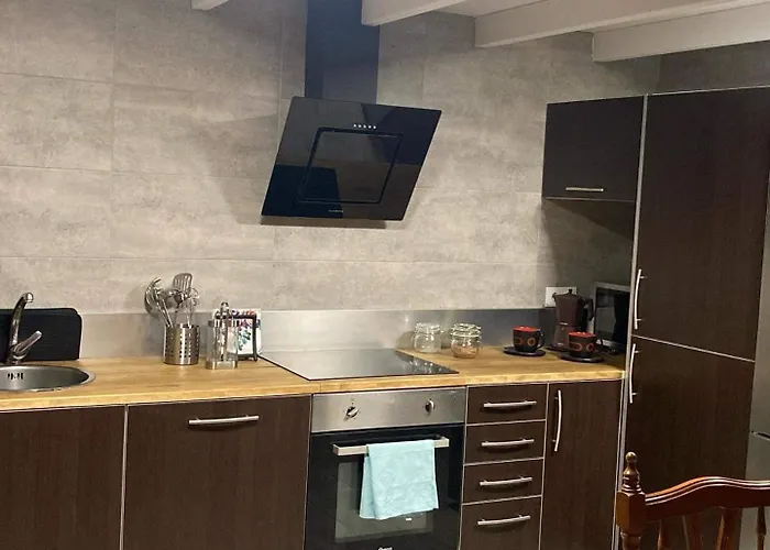 Casa Do Miguelo Vimianzo * آكورونيا